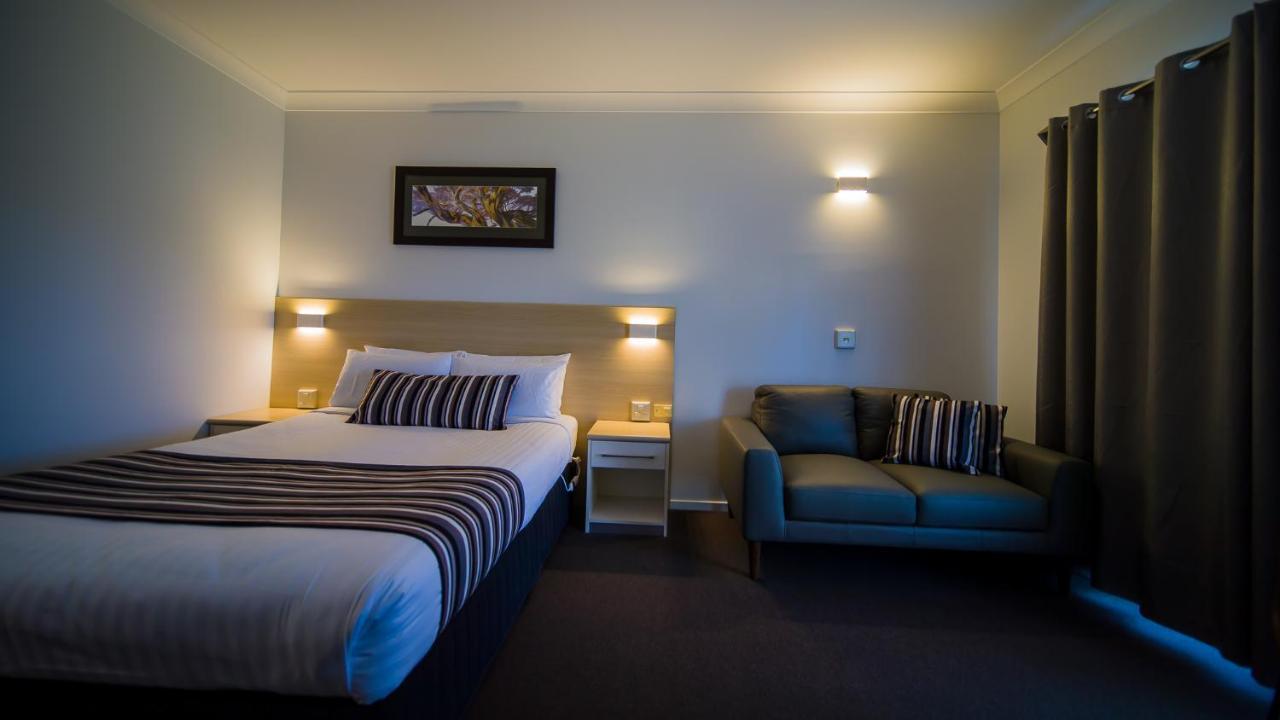 Hamilton'S Queanbeyan Motel 外观 照片