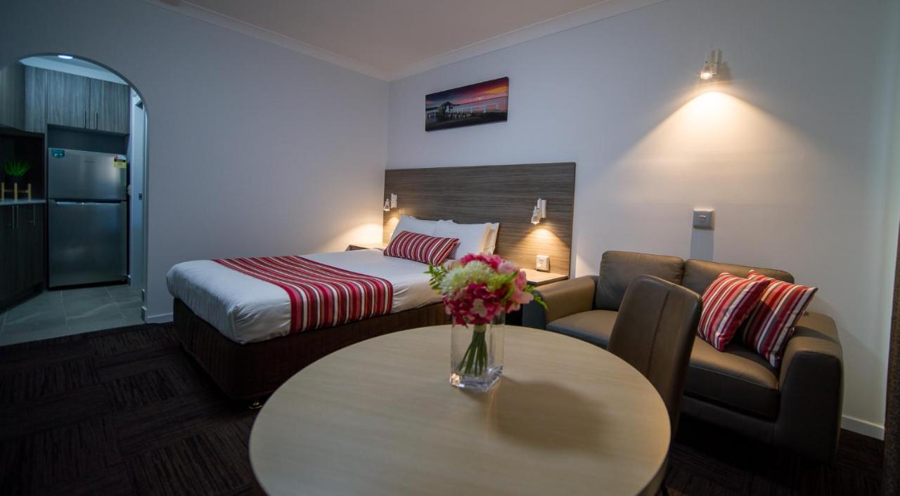 Hamilton'S Queanbeyan Motel 外观 照片