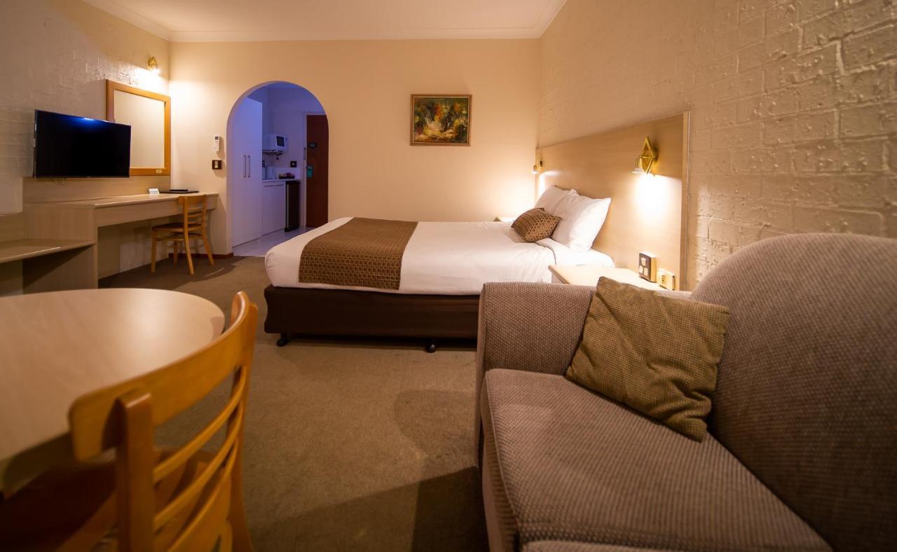 Hamilton'S Queanbeyan Motel 外观 照片