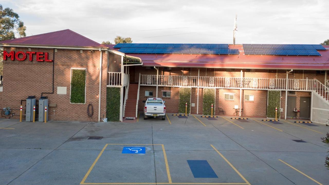 Hamilton'S Queanbeyan Motel 外观 照片